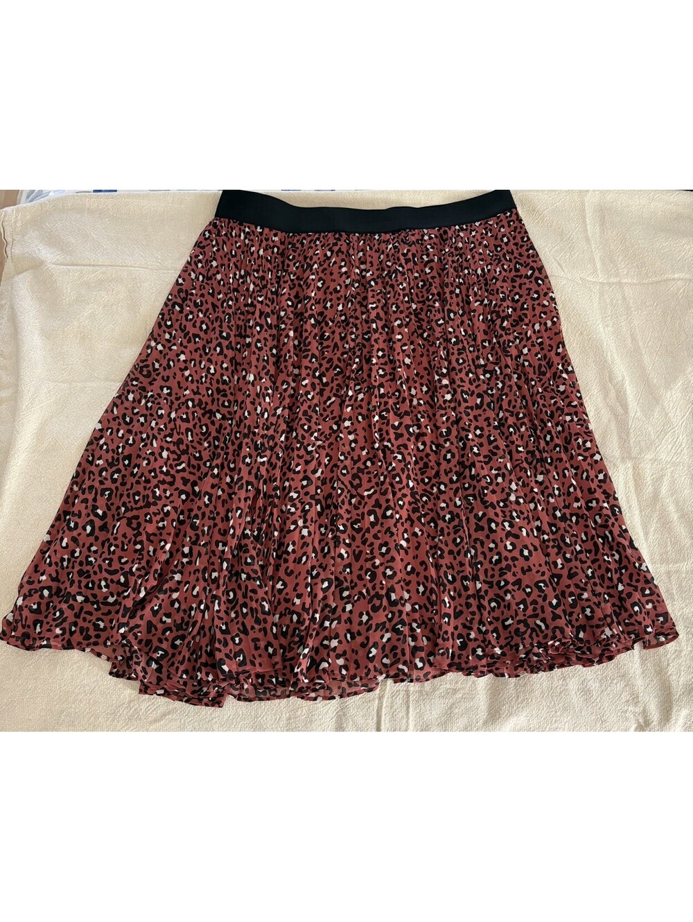 EVRI Women’s Plus 20W Rust Leopard  Print Pleated Midi Skirt Elastic Waist